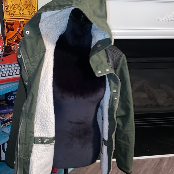 Utility Coat - Picture 6 of 7